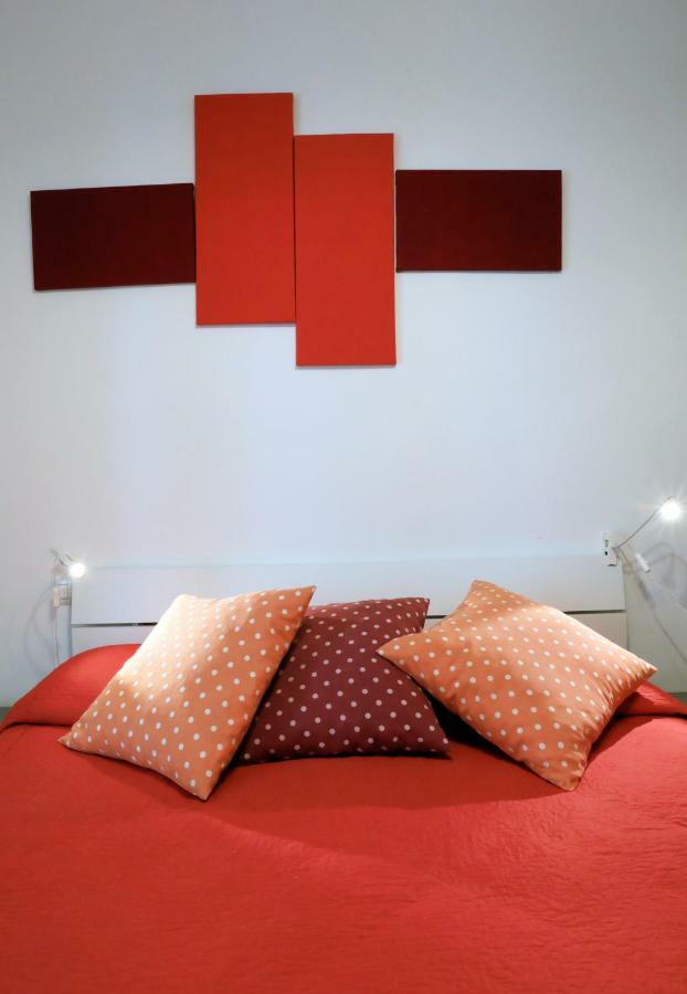Primo Piano Guesthouse - Bari Policlinico Buitenkant foto